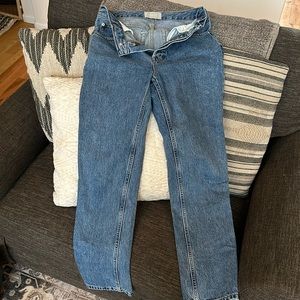 Everlane medium blue wash button fly jean